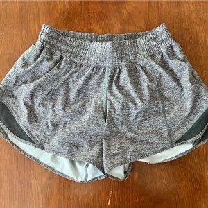 Lululemon hotty hot short